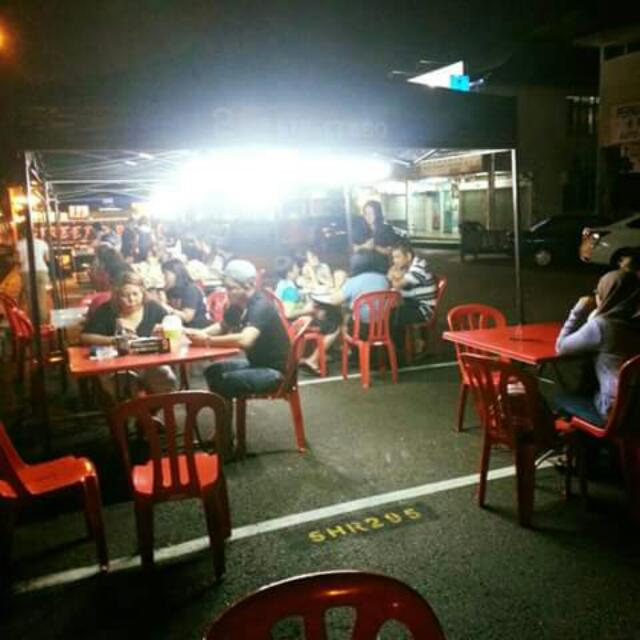 Cabin Concept Bbq At Jalan Simbang Taman Perling Jb Near Cimb Bank Open At 7pm To 1am Monday Close For Booking Table Call Hp 0107063661 Food Drinks Local Eats On Carousell