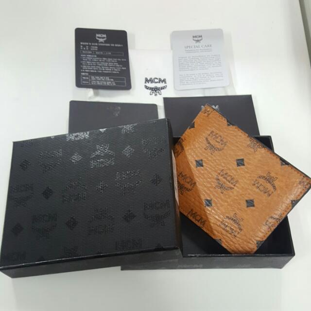 Brand new!Louis Vuitton compact 6cc men's wallet damier graphite, Luxury,  Bags & Wallets on Carousell