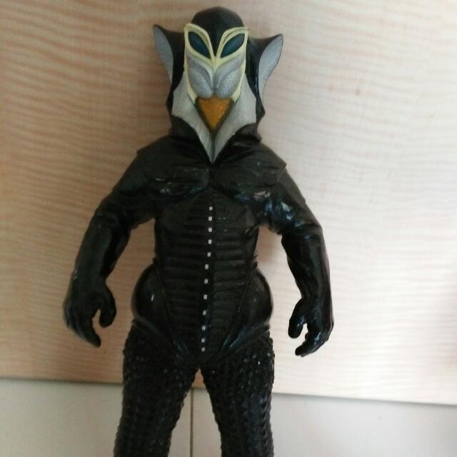 Ultraman Alien Mefilas Banpresto Toys Games Bricks Figurines On Carousell