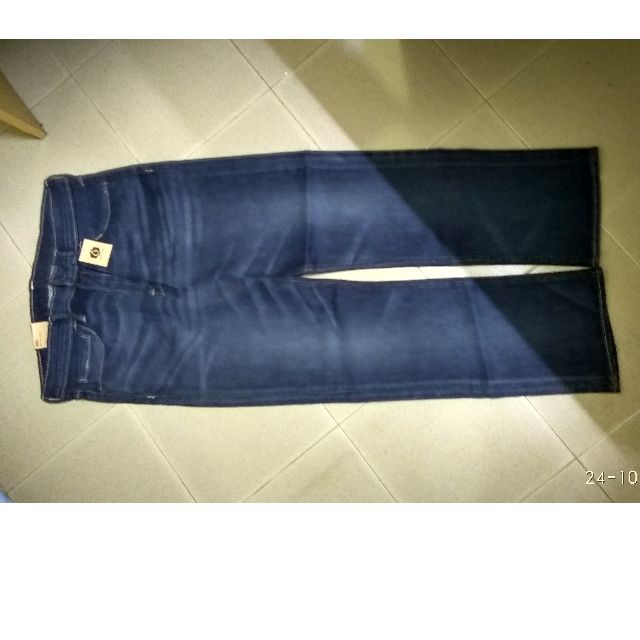 (Category: ) located in . Submitted by chewinggummy (Listing ID 162195970, Image 1). Description: .