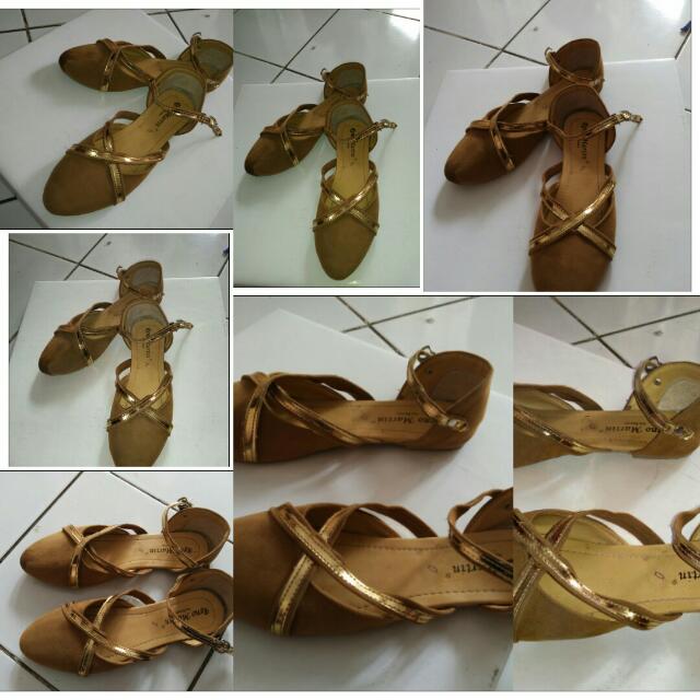 Reno Martin Shoes Dijual Tidak Bisa Dibarter Yang Ini jatuhharga Fesyen Wanita Sepatu di Carousell
