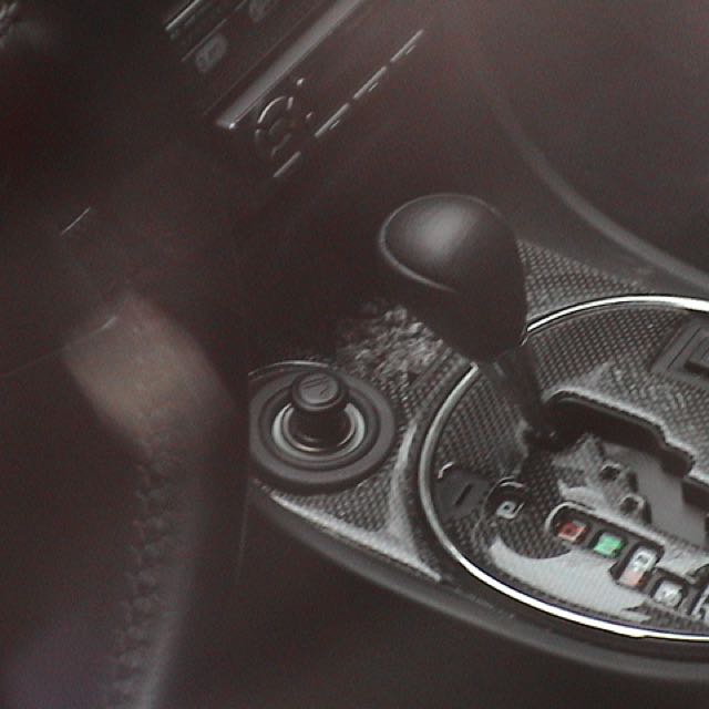 Lexus is300 shift knob top
