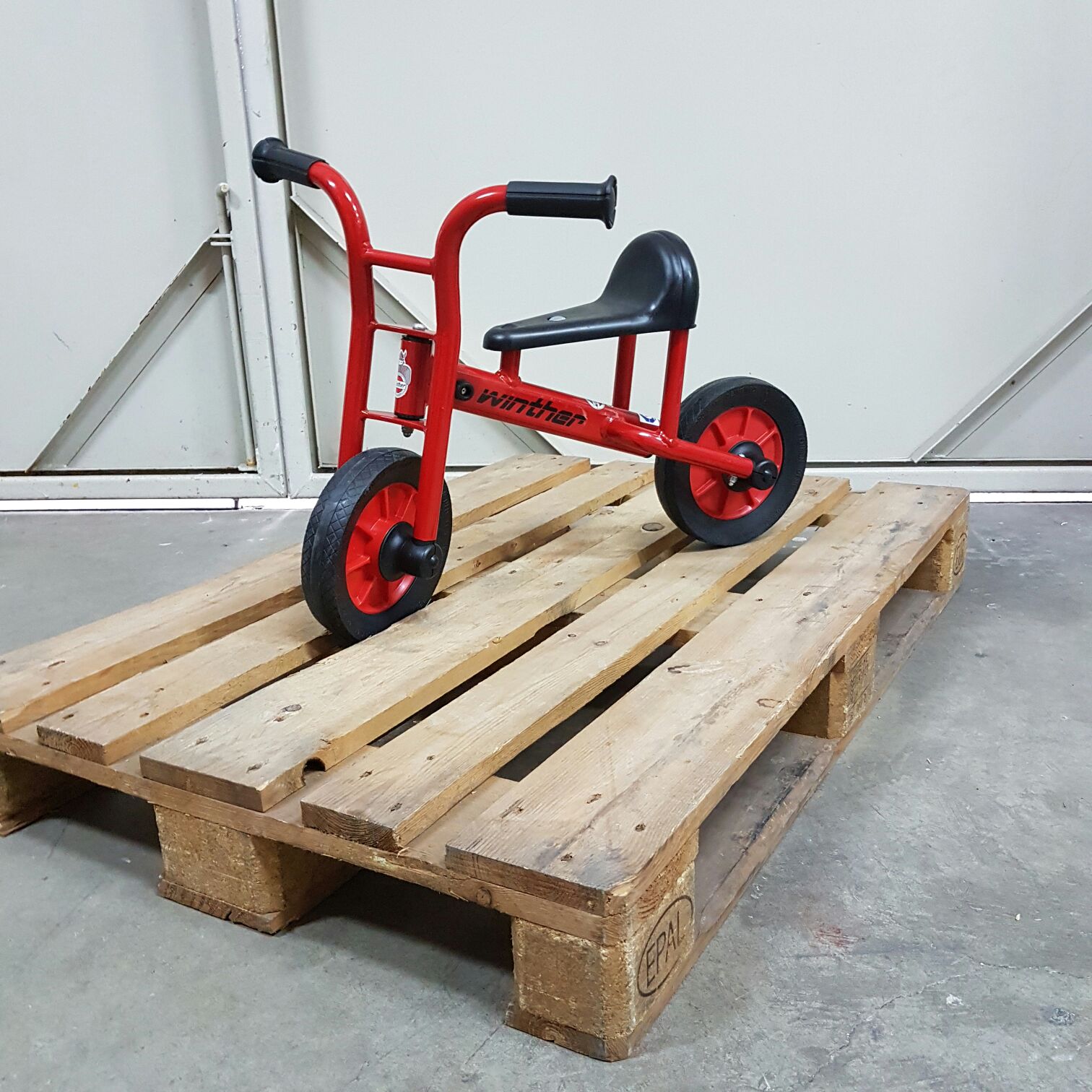 winther balance bike