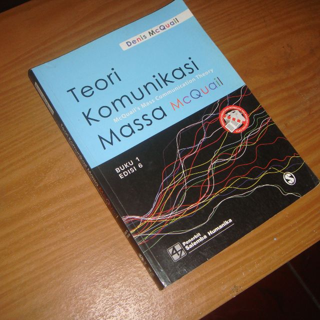 Buku Teori Komunikasi Massa Denis Mcquail Buku Alat Tulis Buku Pelajaran Di Carousell