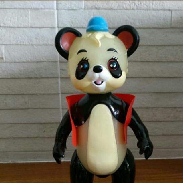 Anraku Panda Sofubi (Category: Designer & Blind Box Toys) located in Singapore. Submitted by cawabunga (Listing ID 74721966, Image 1). Description: .