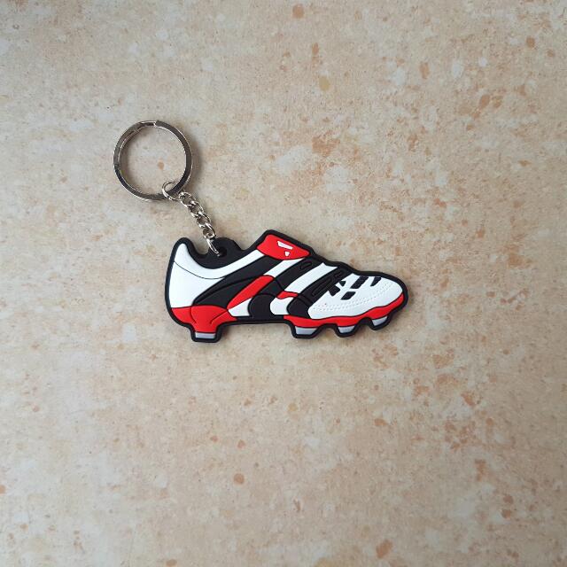 predator accelerator white