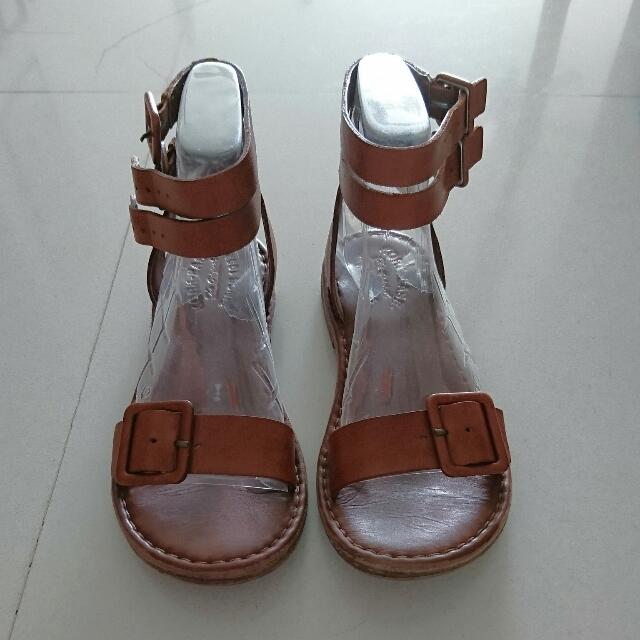 kork ease gladiator sandals