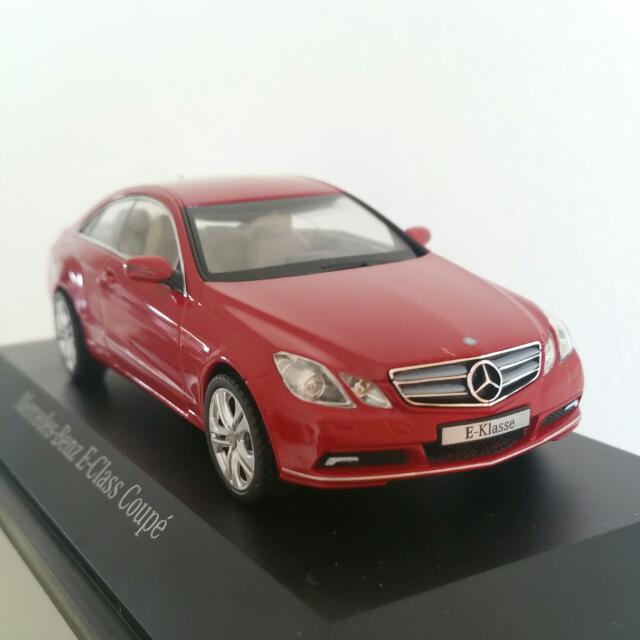 Mercedes Benz E Klasse Coupe Toys Games Bricks Figurines On Carousell