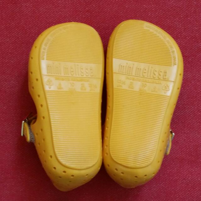 Mini melissa apple shoes on sale