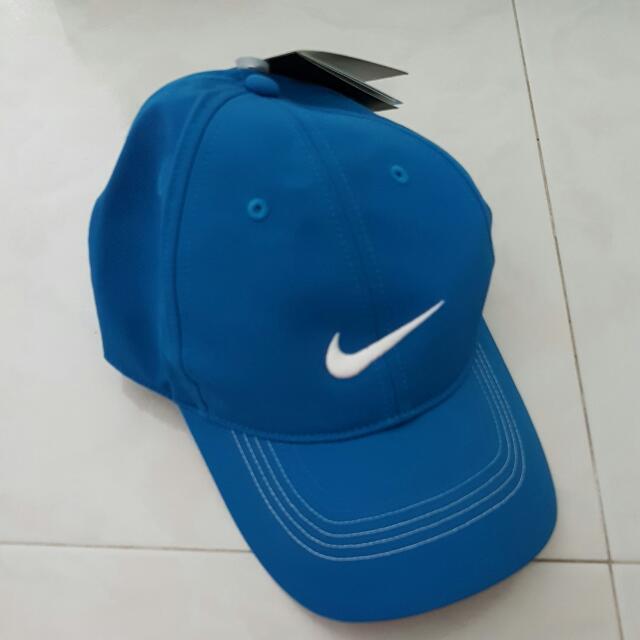 nikebetterworld golf hat