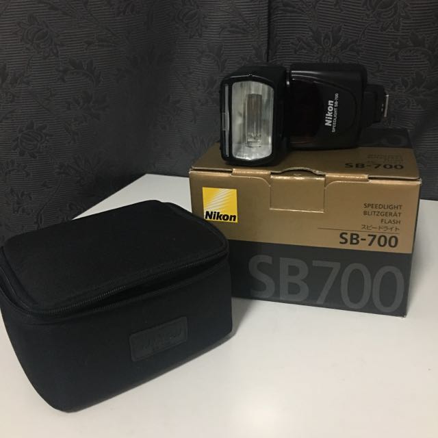 Nikon SB700 Flash Unit, Photography, Photography Accessories, Flashes on Carousell