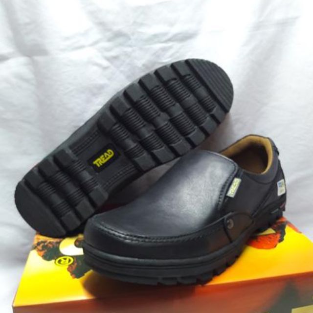 Sepatu Casual Selop Pria Tread Kulit Asli Full Black Olshop Fashion Olshop Pria Di Carousell