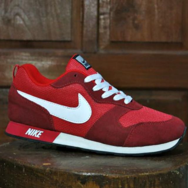 Sepatu Sport Nike Md Runner Merah Putih 02 Olahraga Joging Running Santai Pria Wanita Olshop Fashion Olshop Pria Di Carousell