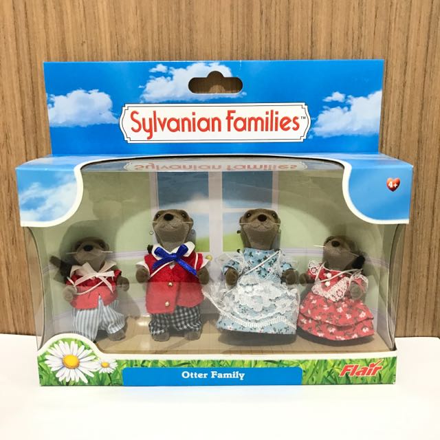 sylvanian families otter family