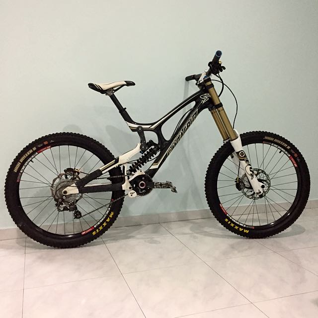 cheapest downhill mtb