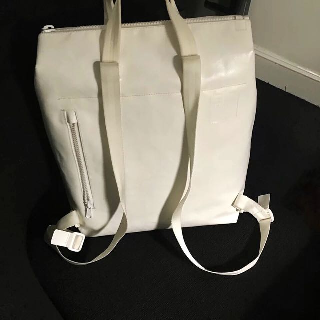ALMOST WHITE Freitag F721 PETE Backpack