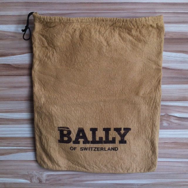 bally dust bag