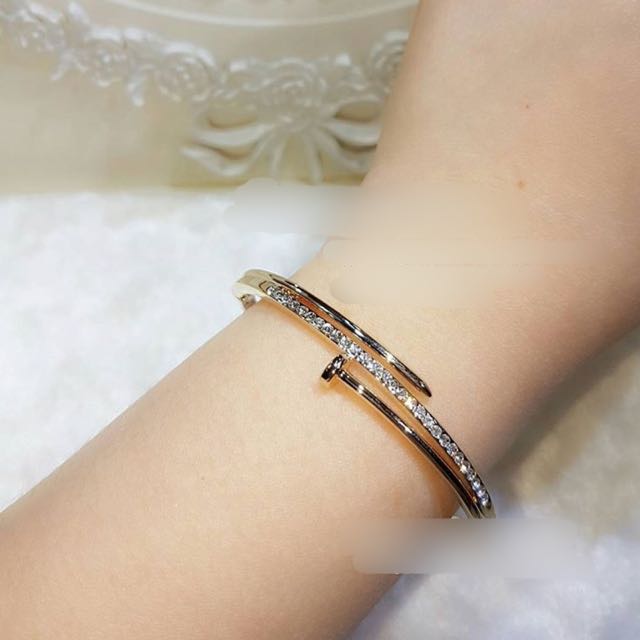 100+ Gambar Cincin Kalung Gelang Emas 100+ Gambar Cincin Kalung Gelang Emas