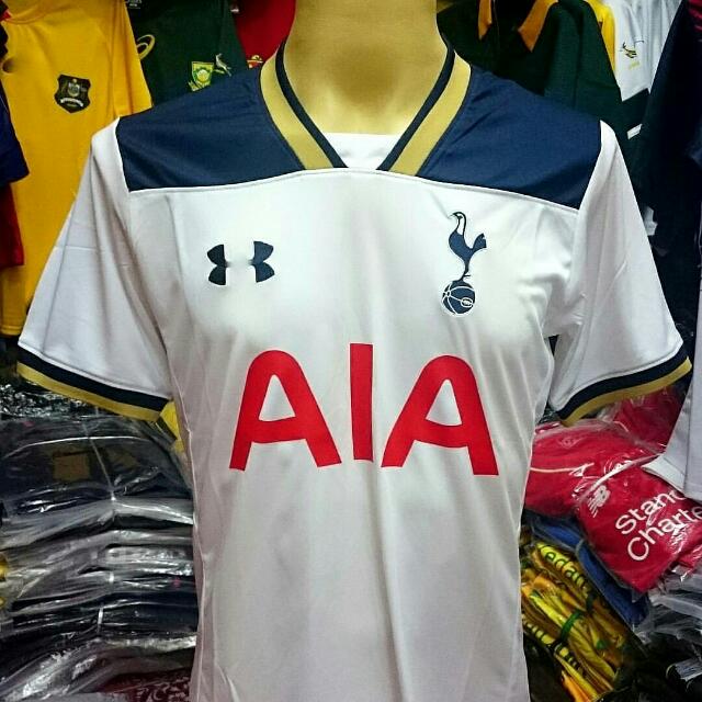 tottenham hotspur home kit