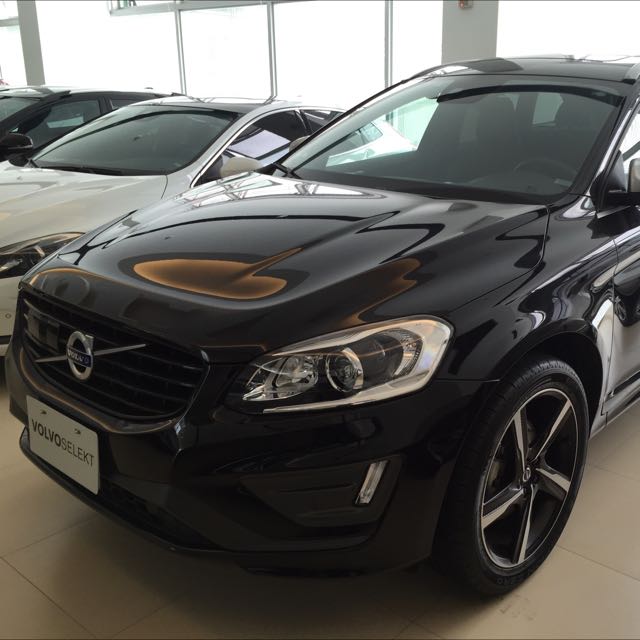 Volvo原廠認證中古車xc60 T6 R Design 汽車 汽車出售在旋轉拍賣