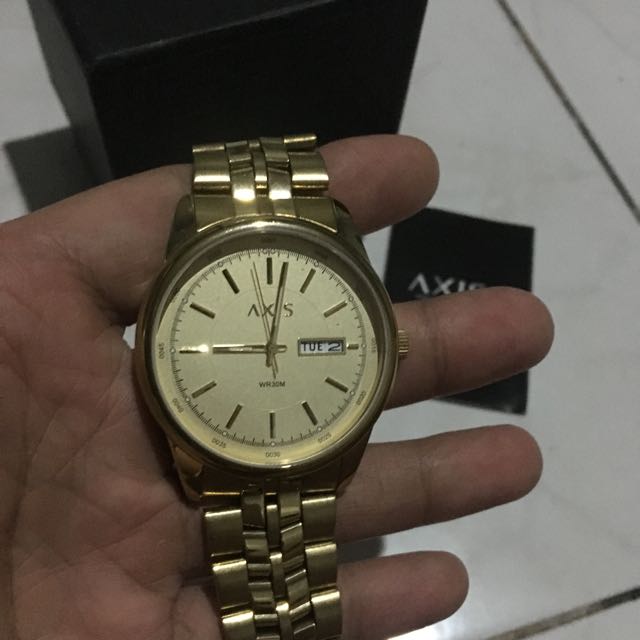 Axis watch gold outlet