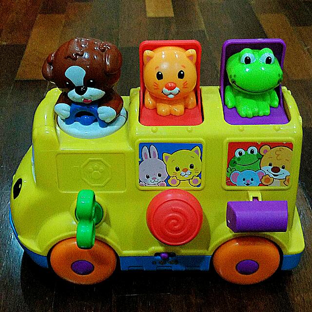Fisher Price Wheel On The Bus Musical PopUp Bus, Babies & Kids