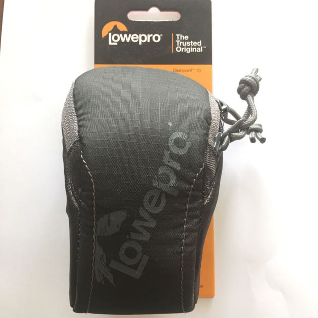 lowepro dashpoint 10 camera pouch
