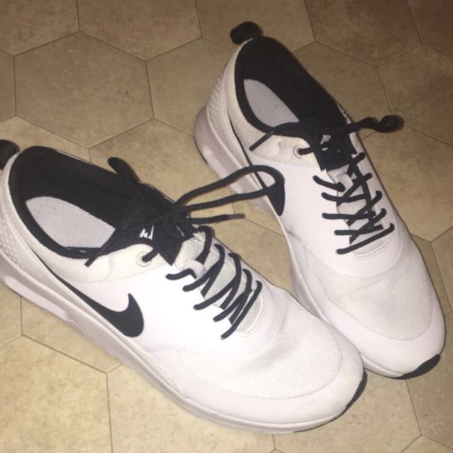 Nike thea nz best sale