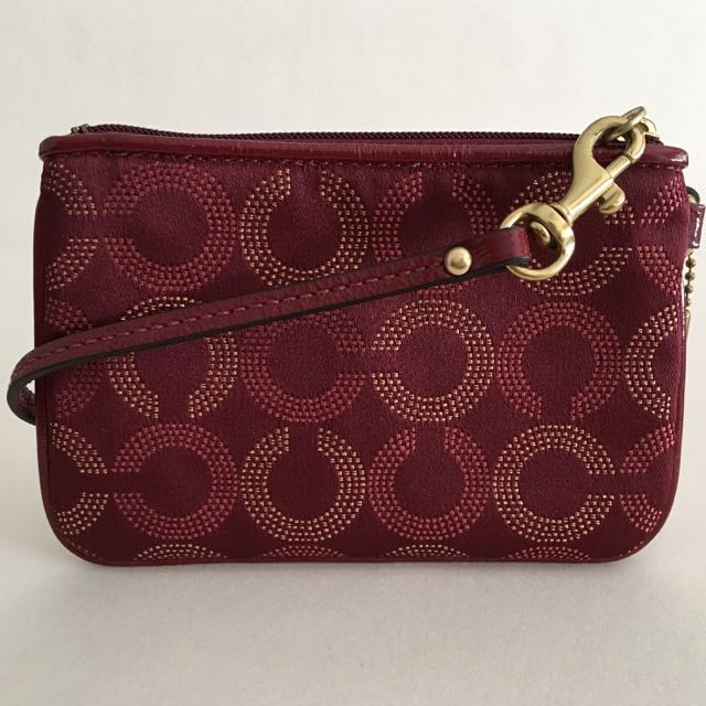 Coach wristlet burgundy