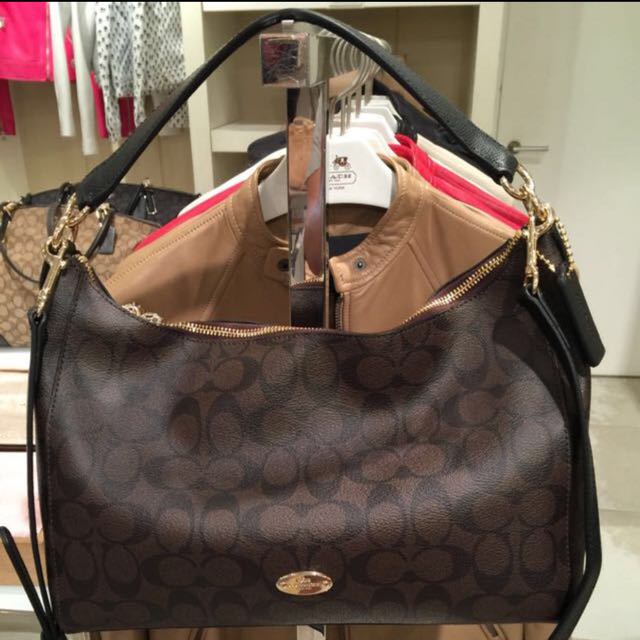 Coach shoulder sling bag clearance