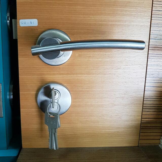 Stainless Steel Lever Handle Door Lock Ss 41 Single Cylinder With