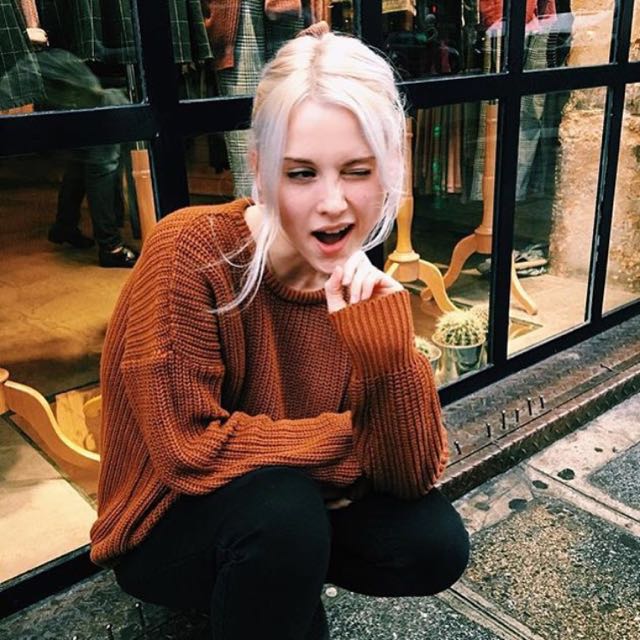 Brandy melville ollie sweater store