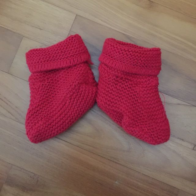 Gap knit booties 2025