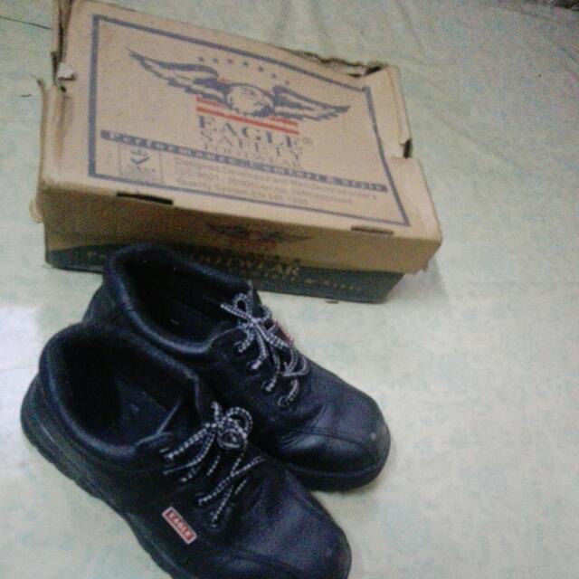 PPE Safety Shoes, Men's Fashion, Footwear, Boots on Carousell