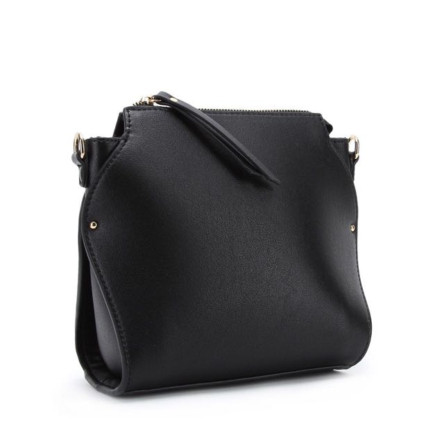Mizzue bags price cheap