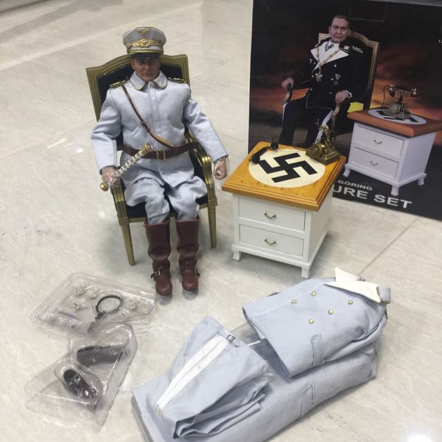 1/6 3R Hermann Goring With Furniture Set, Toys & Collectibles