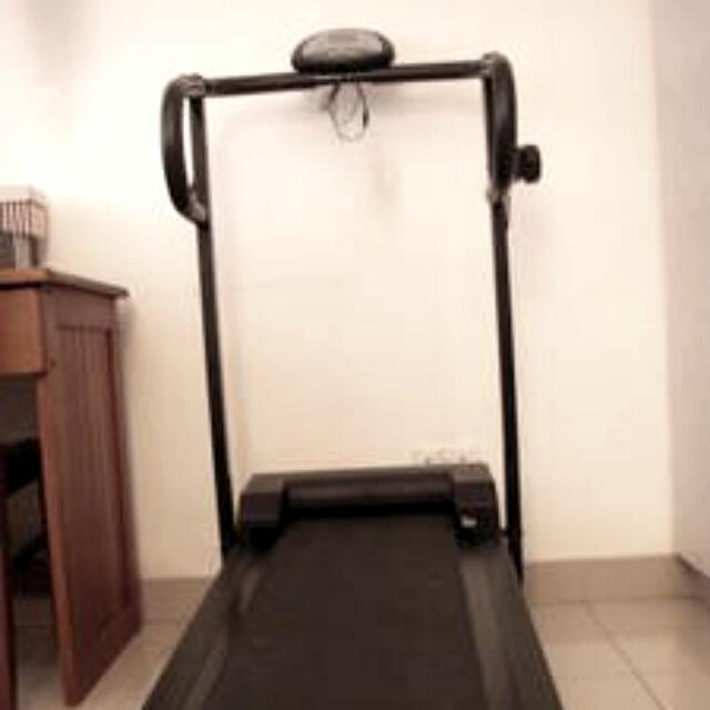 Aibi Manual Treadmill, Sports Equipment, Exercise & Fitness, Cardio