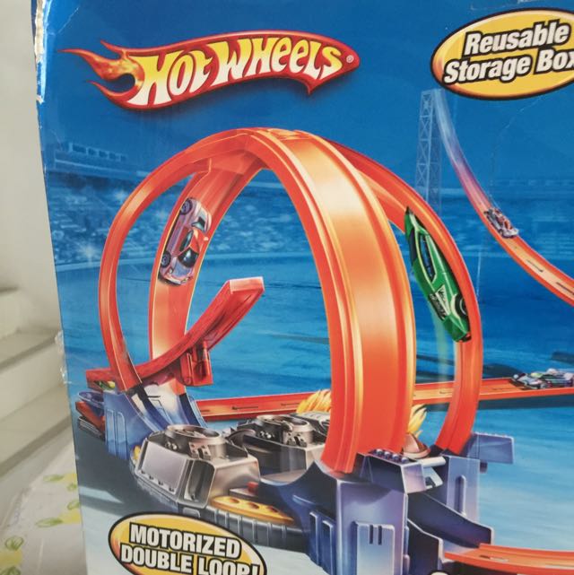 Hot wheels Power Loop Stunt Set, Hobbies & Toys, Toys & Games on Carousell