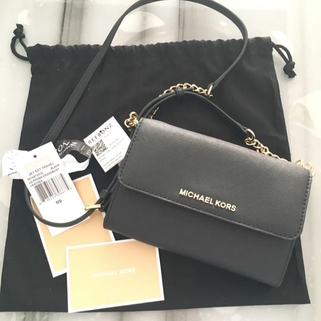 Michael Kors Mobile Phone Chain Crossbody bag, Women's Fashion, Bags &  Wallets, Purses & Pouches on Carousell