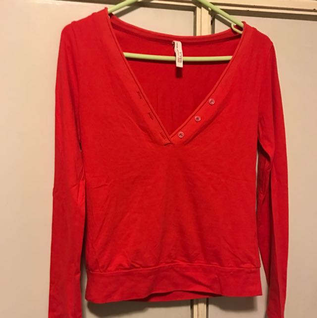 red clothes hangers