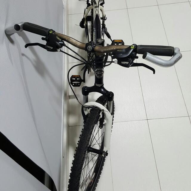 Trek 4300 alpha aluminium precio 2025