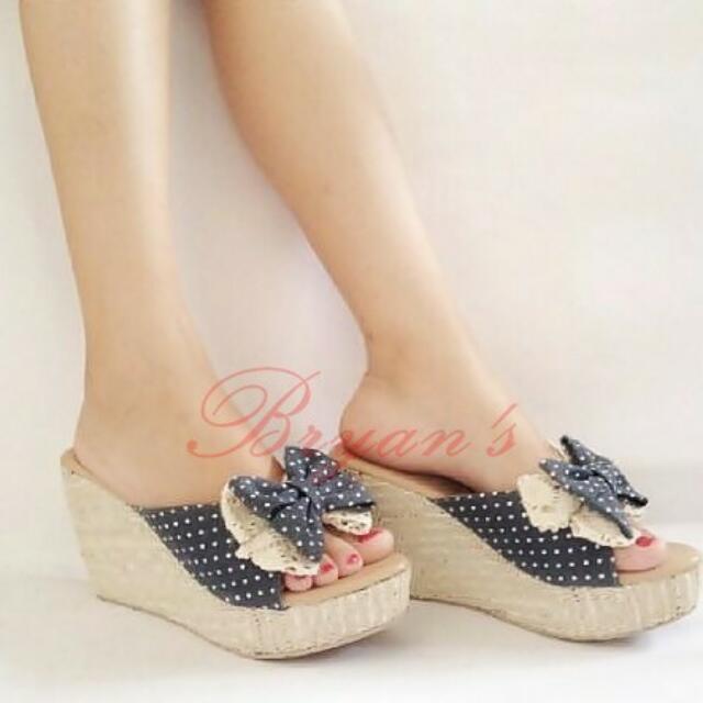 Wedges Pita Vintage Polkadot Olshop Fashion Olshop Wanita Di Carousell