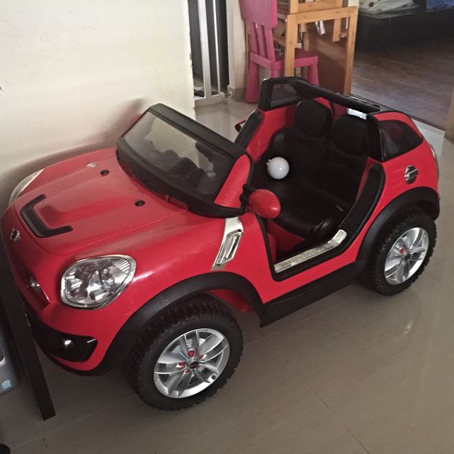 2 seater battery operated cars