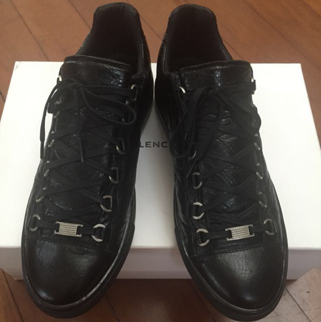 Balenciaga clearance arena noir