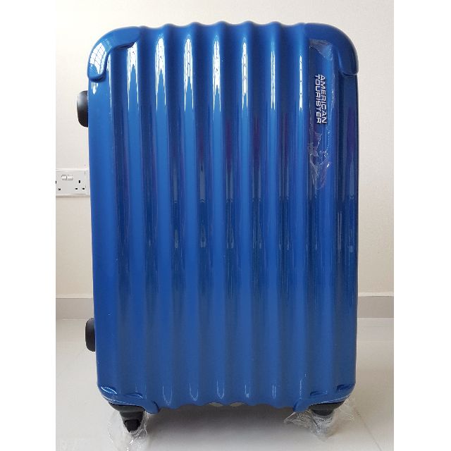 Brand New American Tourister Elite Pop II luggage 69cm 26inch