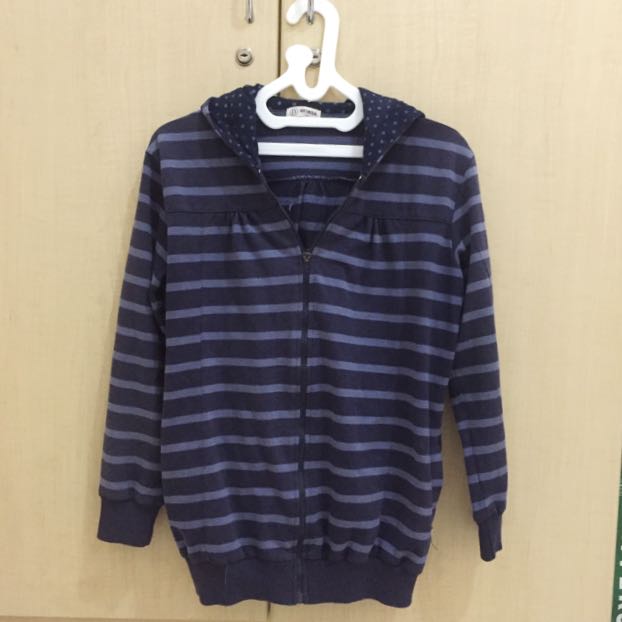 Source · Jaket Stripe Nevada .