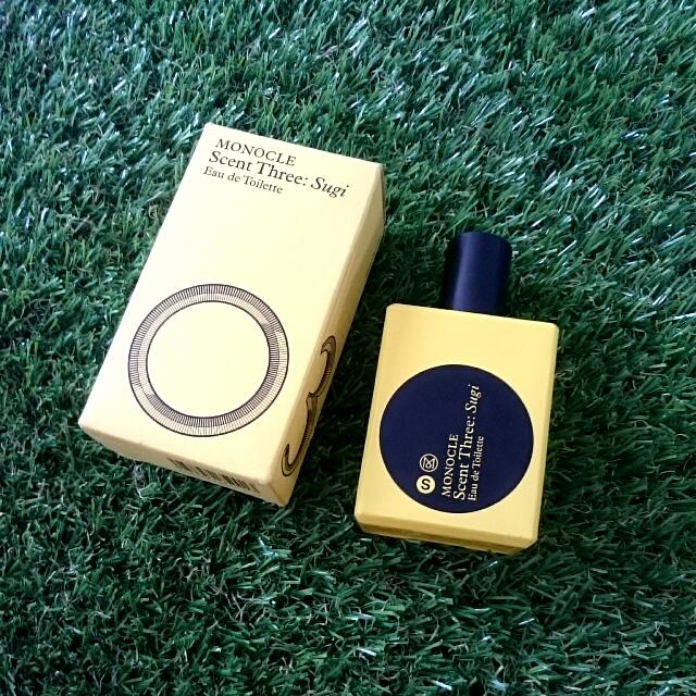 Monocle scent three outlet