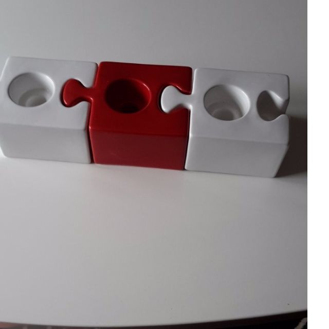 Porcelain Candle Holder set (Category: Home Decor) located in Melbourne. Submitted by llouisa (Listing ID 75696692, Image 2). Description: .