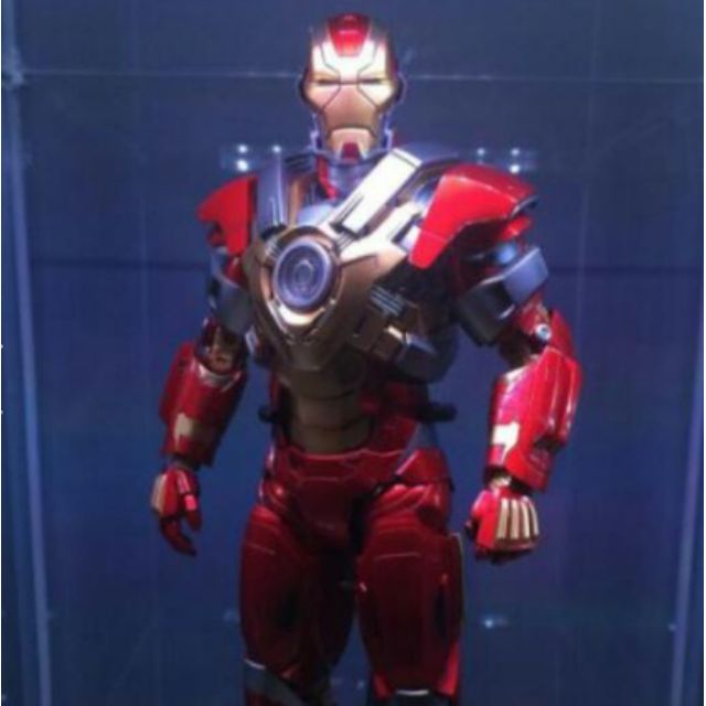 hot toys mms212