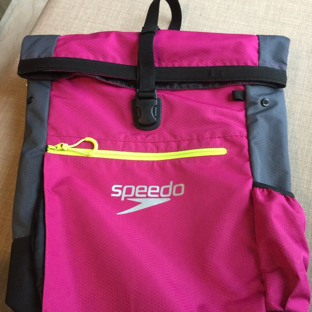 speedo sports bag